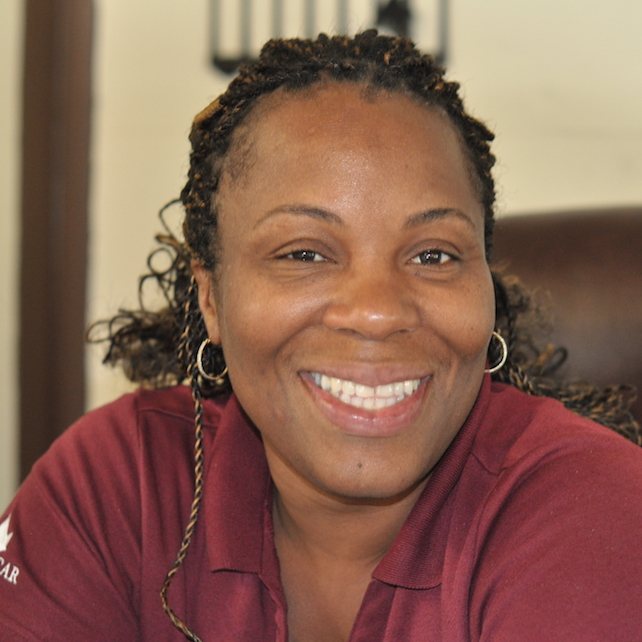 headshot of Suzette Smith